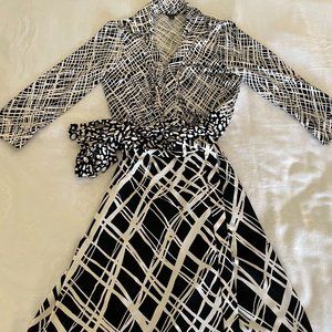 Ann Taylor Wrap Dress - Mint Condition